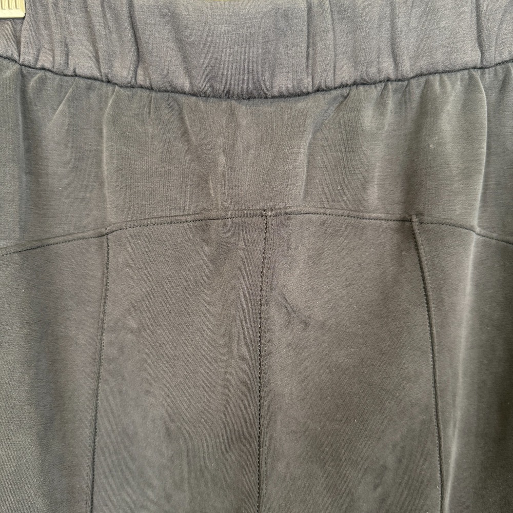 Lululemon Softstreme Relaxed High-Rise Pant‎ Joggers Black W5DP7S Womens Size 8 - Picture 8 of 10